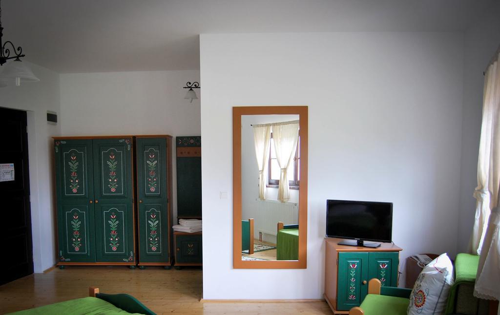 Amade Pension & Restaurant Siculeni Pokój zdjęcie